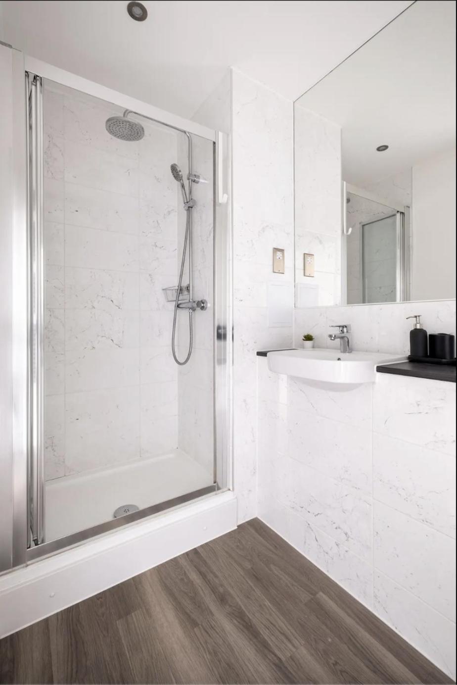 Scandi Style Flat In With Private Terrace Apartamento Londres